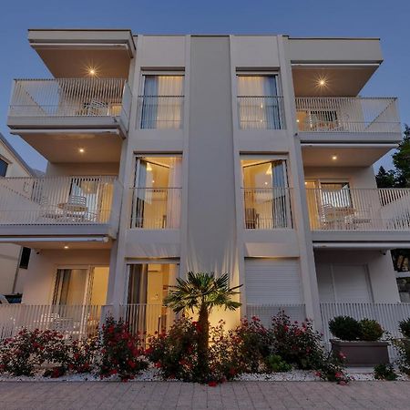 Villa Anchor Baška Voda Buitenkant foto