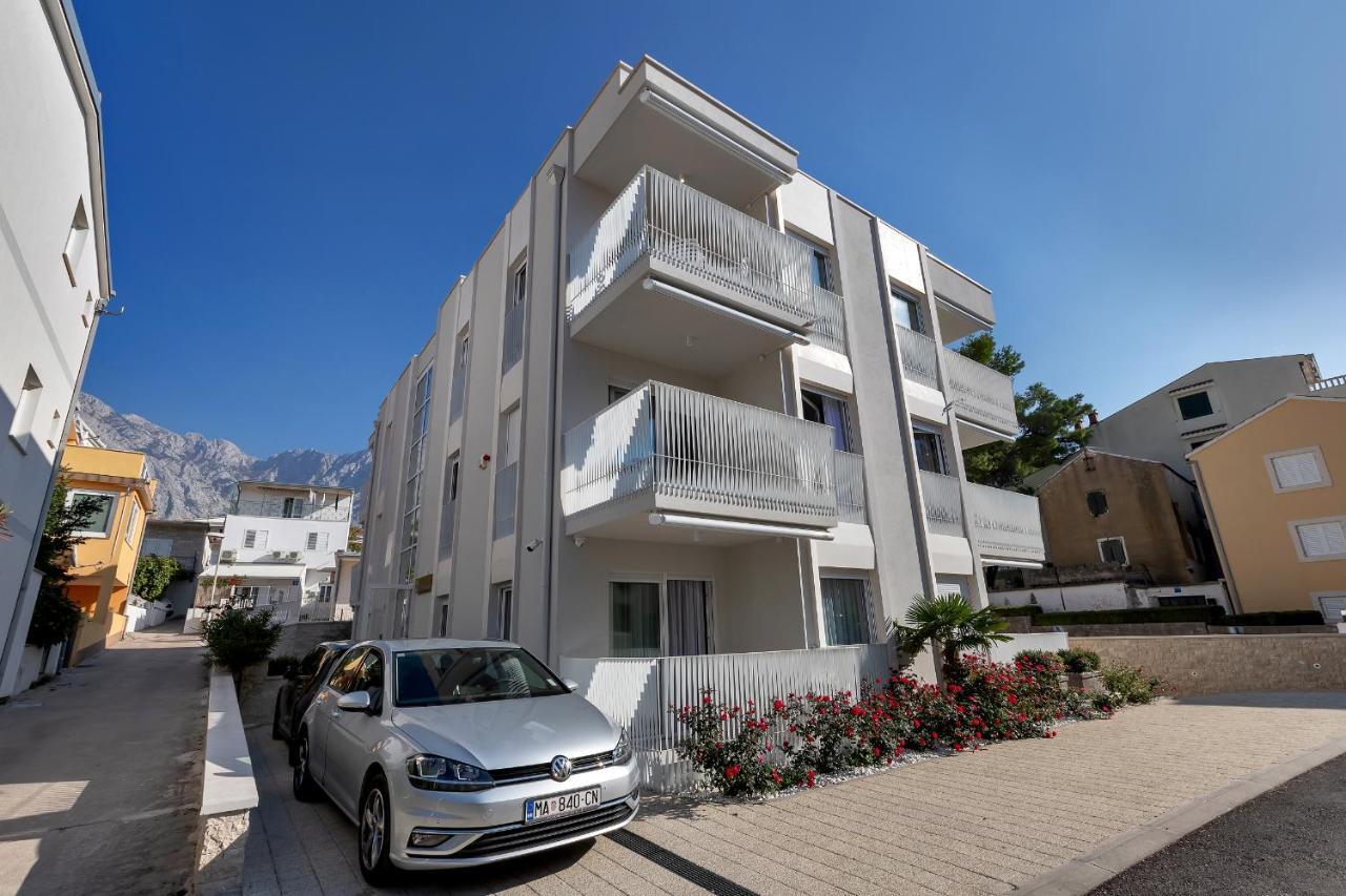 Villa Anchor Baška Voda Buitenkant foto