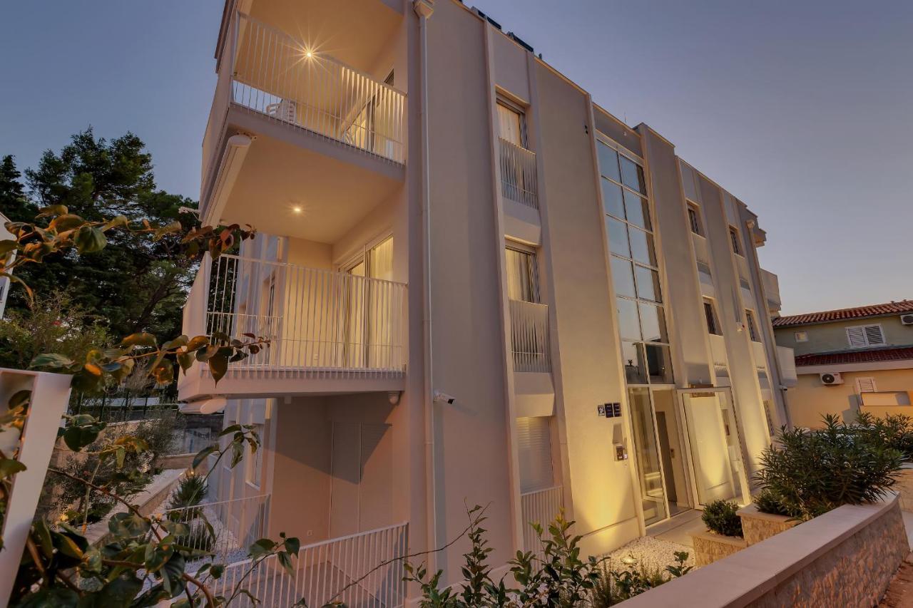 Villa Anchor Baška Voda Buitenkant foto