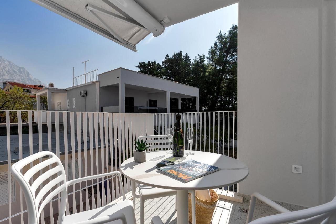 Villa Anchor Baška Voda Buitenkant foto