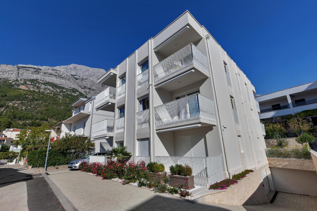Villa Anchor Baška Voda Buitenkant foto