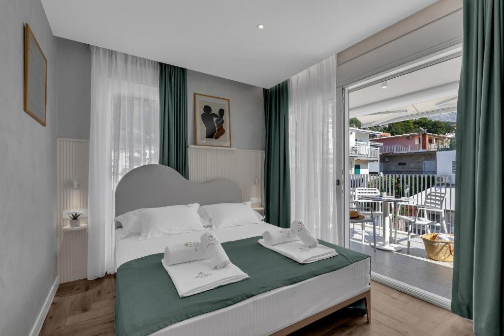 Villa Anchor Baška Voda Buitenkant foto